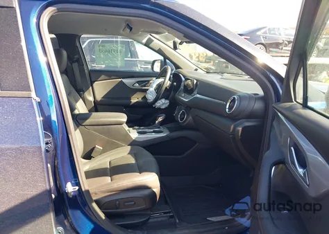 2022 Chevrolet Blazer Awd 3Lt z USA, uszkodzony, nr VIN 3GNKBJRS1NS145083